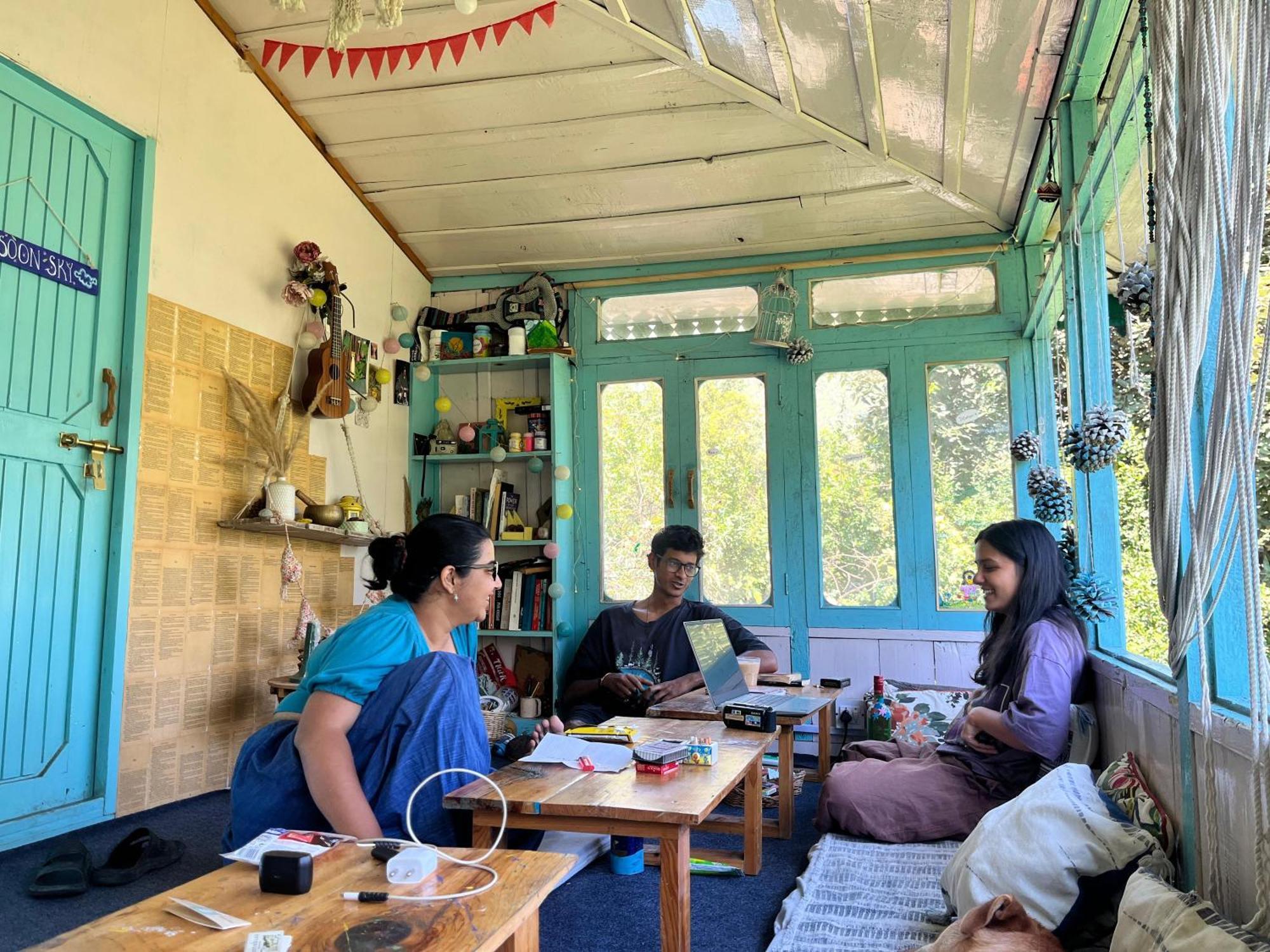 The Nook, Sainj Hostel Exterior photo